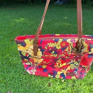Sakroots medium sized purse/bag